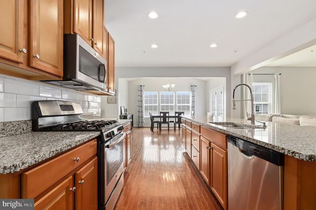 4203 CAMBERWELL LN, Burtonsville, MD 20866