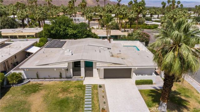 2011 S Tulare, Palm Springs, CA 92264