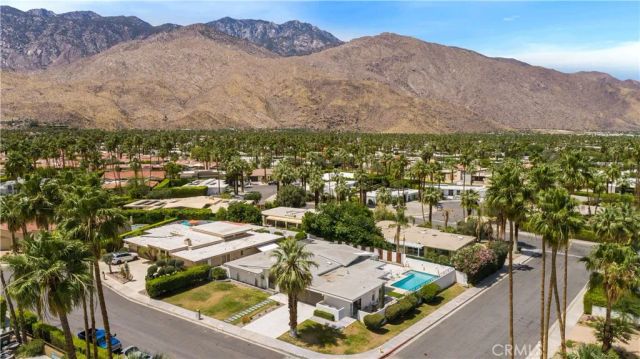 2011 S Tulare, Palm Springs, CA 92264