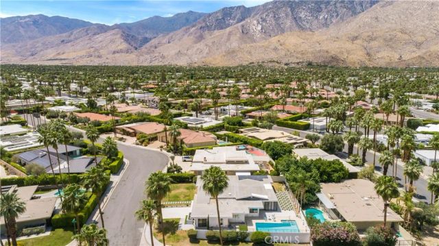 2011 S Tulare, Palm Springs, CA 92264