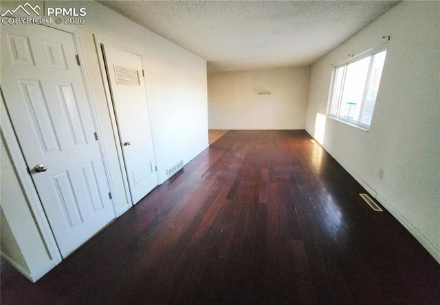 1214 Burnham Street, Colorado Springs, CO 80906