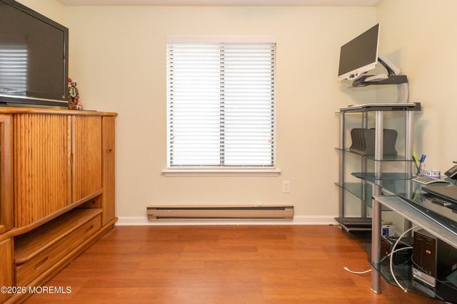 264B Crosse Drive, Monroe, NJ 08831