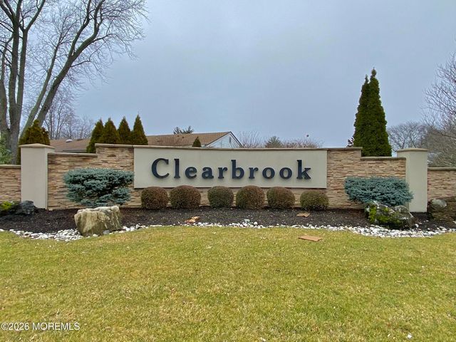 264B Crosse Drive, Monroe, NJ 08831