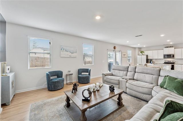 129 Summit Pointe Lane, Dallas, GA 30132