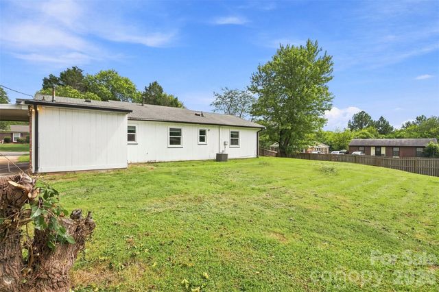 3601 Fagan Way, Charlotte, NC 28216