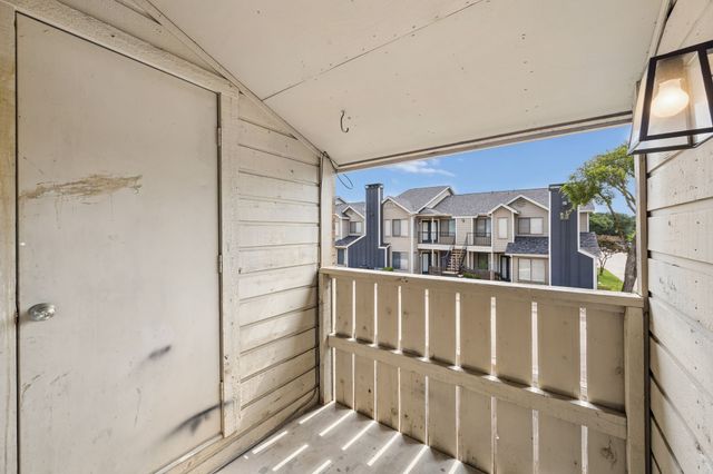9254 Forest Lane 313, Dallas, TX 75243