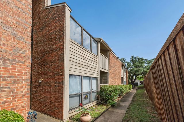 9254 Forest Lane 313, Dallas, TX 75243