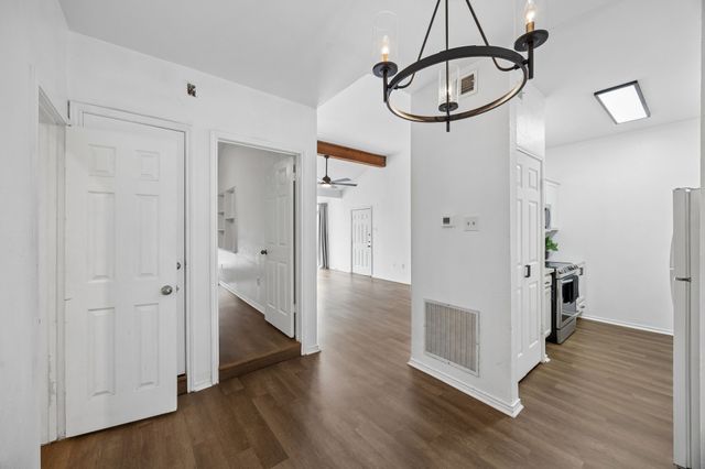 9254 Forest Lane 313, Dallas, TX 75243