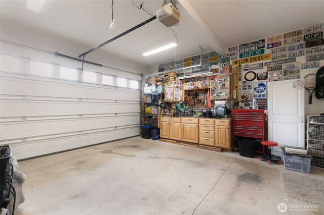 2534 Hewlett Court, Bellingham, WA 98229