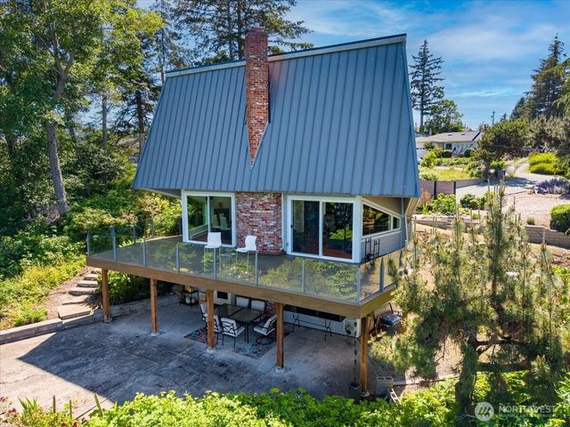 1857 Cascade View Drive, Camano Island, WA 98282