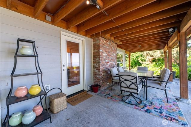 1857 Cascade View Drive, Camano Island, WA 98282