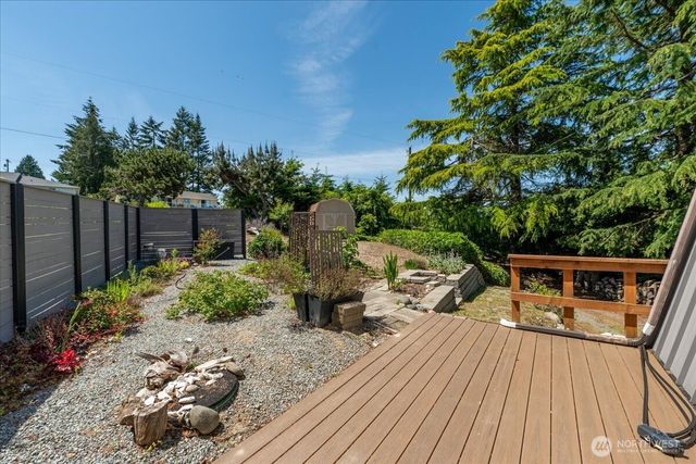 1857 Cascade View Drive, Camano Island, WA 98282