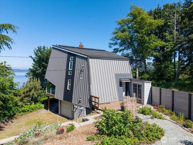1857 Cascade View Drive, Camano Island, WA 98282