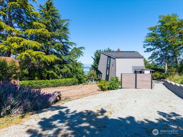 1857 Cascade View Drive, Camano Island, WA 98282