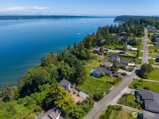 1857 Cascade View Drive, Camano Island, WA 98282