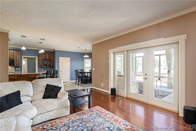 3050 Cobblers Crossing Road, New Albany, IN 47150