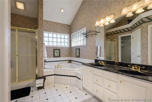 3050 Cobblers Crossing Road, New Albany, IN 47150