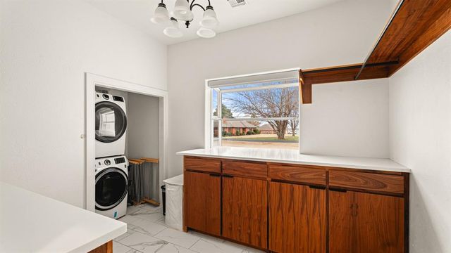 103 Mallard Row, Washington, OK 73093