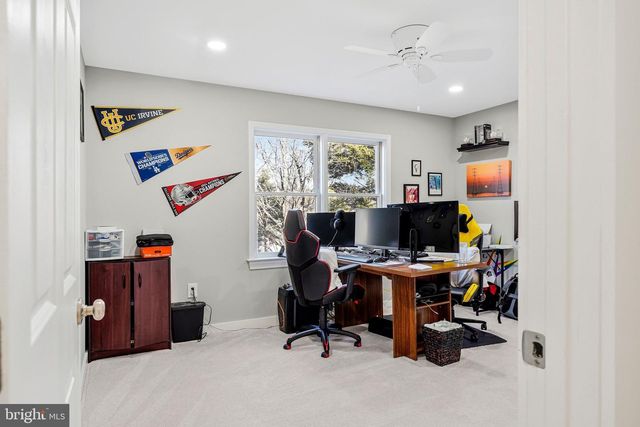 9403 TALISMAN DR, Vienna, VA 22182