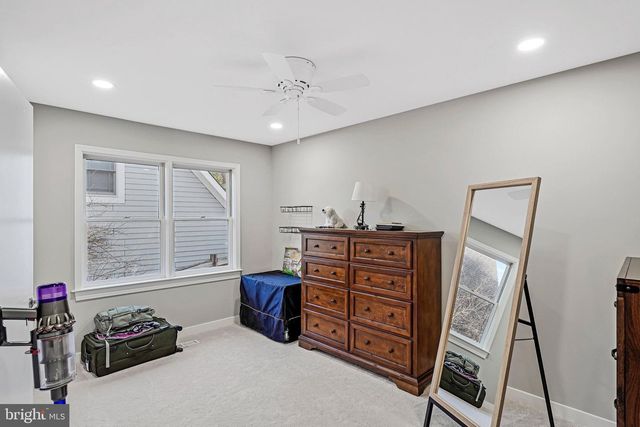 9403 TALISMAN DR, Vienna, VA 22182