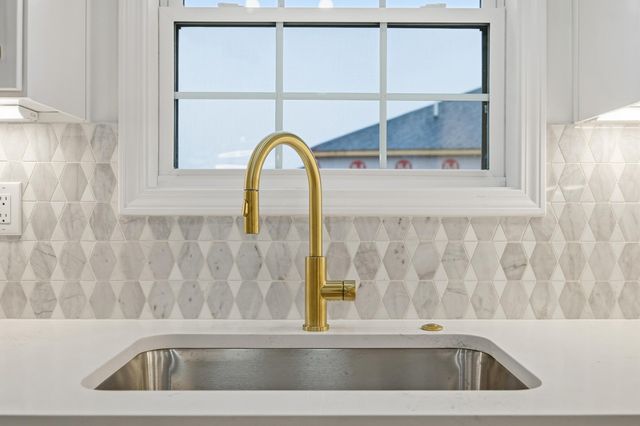 111 Choctaw Trail, Richmond, KY 40475