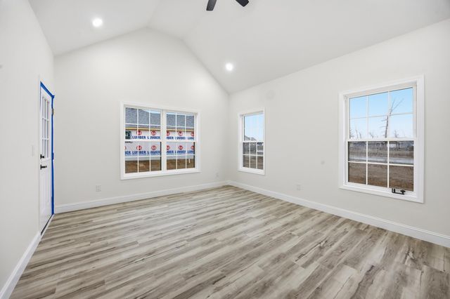 111 Choctaw Trail, Richmond, KY 40475