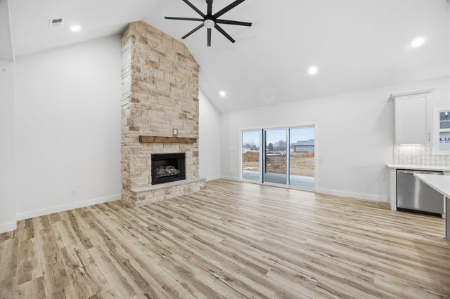 111 Choctaw Trail, Richmond, KY 40475