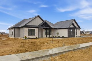 111 Choctaw Trail, Richmond, KY 40475