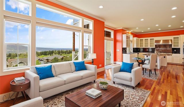 1511 25th Avenue NE, Issaquah, WA 98029