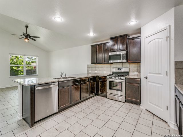 9122 Mustang Pass, San Antonio, TX 78254