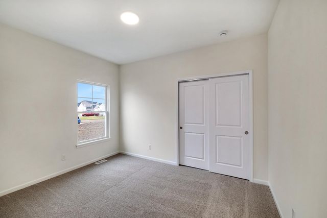 5264 Red Rock Lane, Schererville, IN 46375