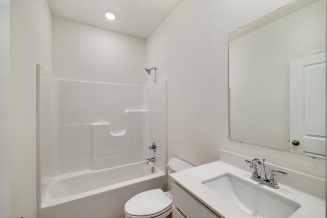 5264 Red Rock Lane, Schererville, IN 46375