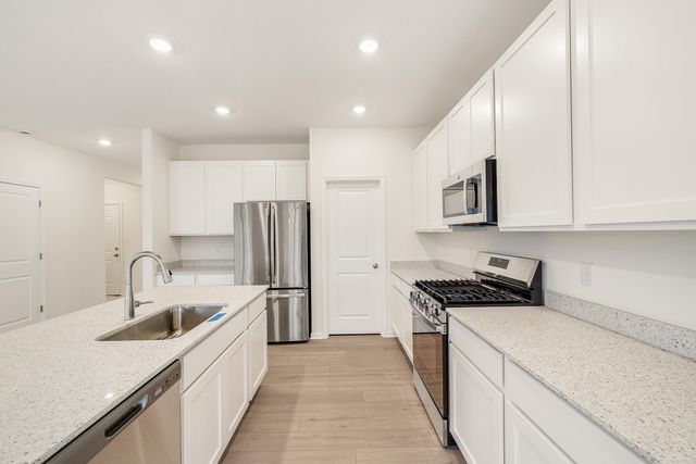 5264 Red Rock Lane, Schererville, IN 46375