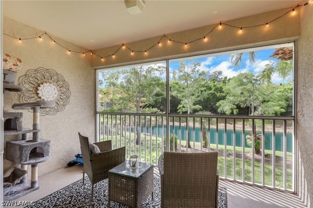 241 Robin Hood CIR 202, Naples, FL 34104