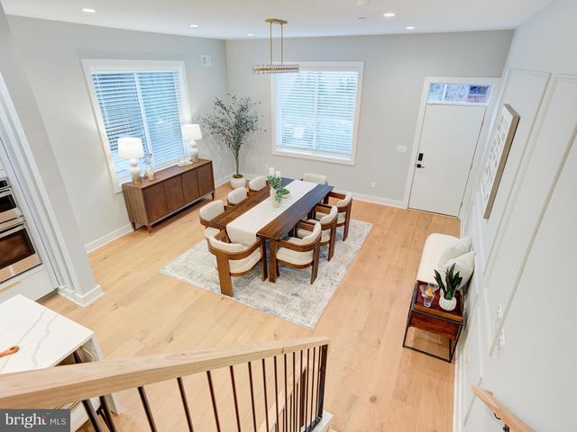 1019 E PALMER ST, Philadelphia, PA 19125