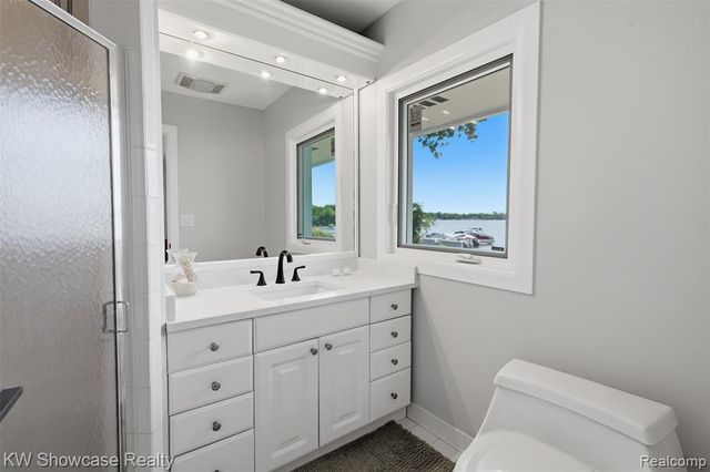 301 S Pontiac Trail, Walled Lake, MI 48390