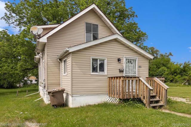 455 Irwin Avenue, Pontiac, MI 48341