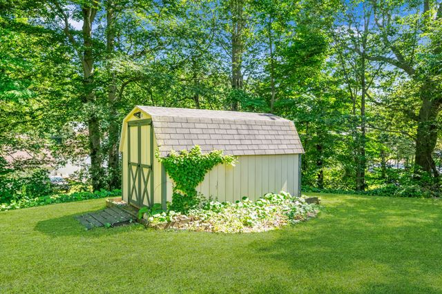 1743 EAST 43RD Street, Erie, PA 16510