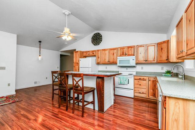 1743 EAST 43RD Street, Erie, PA 16510