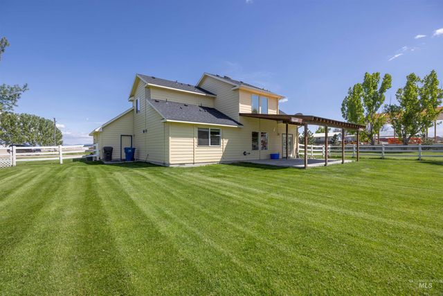 18771 N Midland, Nampa, ID 83687