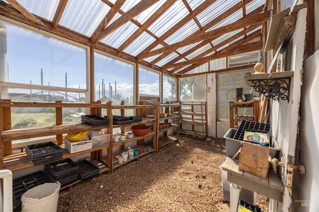 18771 N Midland, Nampa, ID 83687
