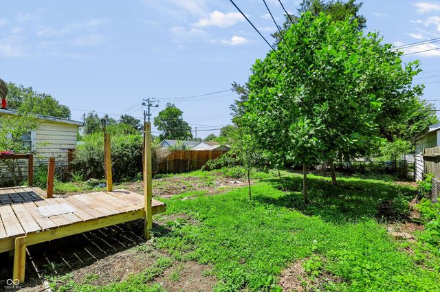 809 S 20th Street, Terre Haute, IN 47803