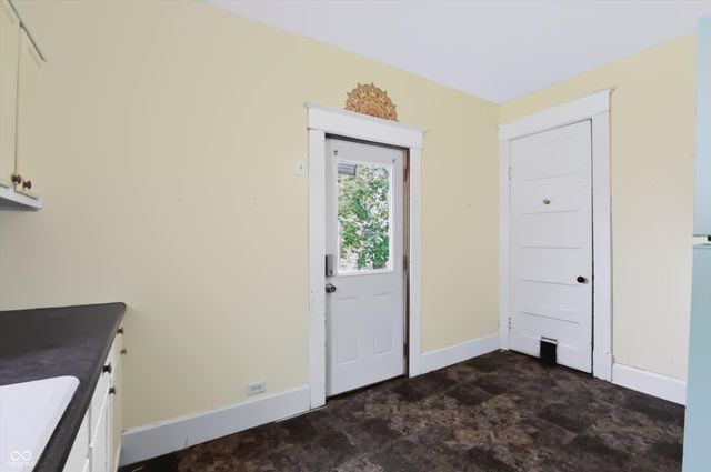 809 S 20th Street, Terre Haute, IN 47803