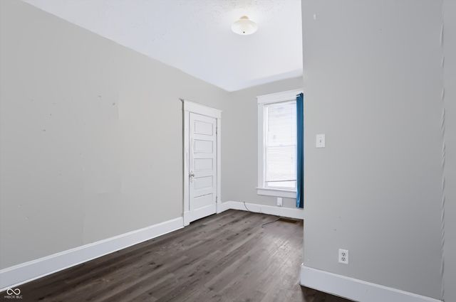 809 S 20th Street, Terre Haute, IN 47803