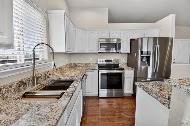 1357 E Kiva Dr, Pueblo West, CO 81007