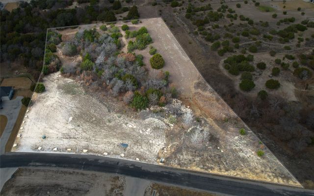 1068 Eagles Bluff Drive, Weatherford, TX 76087