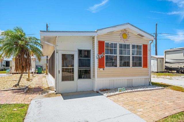 58 MONTEGO DRIVE, Palmetto, FL 34221