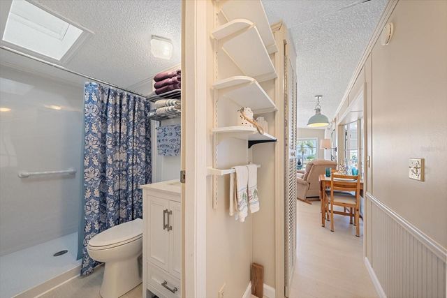 58 MONTEGO DRIVE, Palmetto, FL 34221
