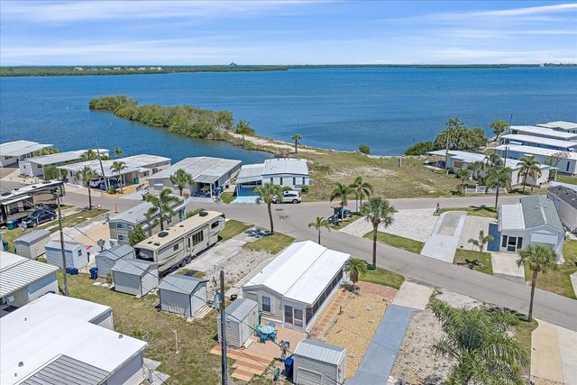 58 MONTEGO DRIVE, Palmetto, FL 34221