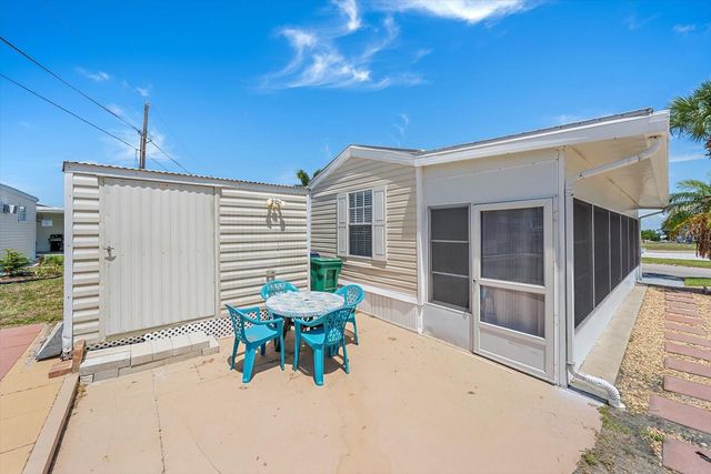 58 MONTEGO DRIVE, Palmetto, FL 34221